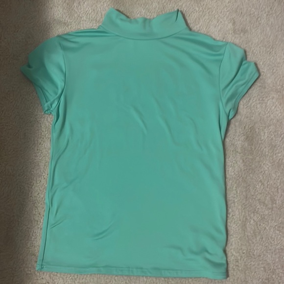 Green Top - Picture 1 of 2